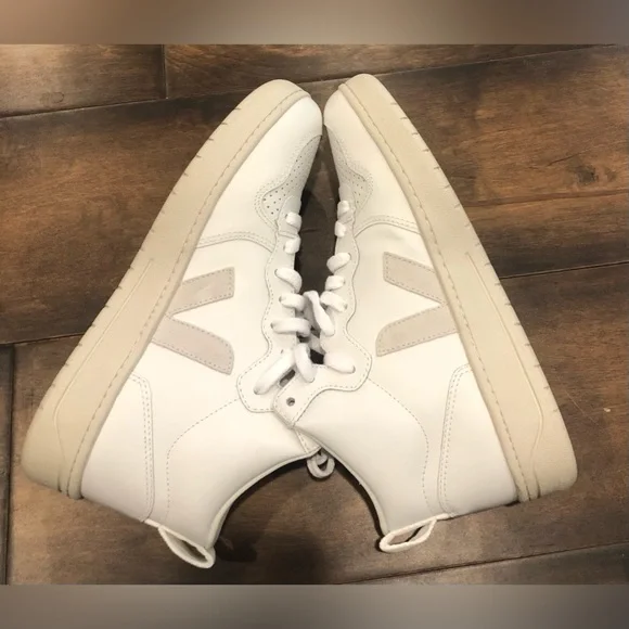 VEJA  V-15 High-Top Lace-Up Sneakers - - Picture 8 of 16